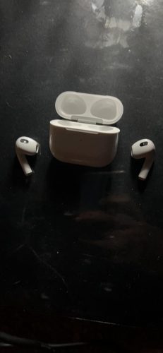 Apple AirPods (3rd generation) with MagSafe Charging Case photo review