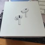 AirPods Pro (2nd generation) with MagSafe Charging Case (USB‑C) photo review