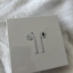 Apple AirPods 2 Generation photo review