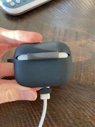 AirPods Pro (2nd generation) with MagSafe Charging Case (USB‑C) photo review